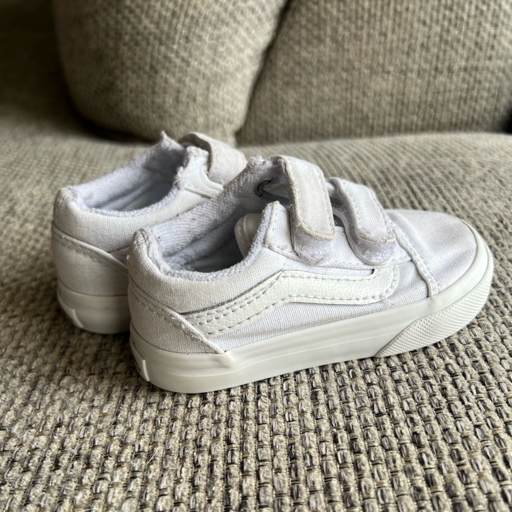 Toddler vans size 5C